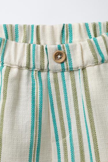 SHORT À RAYURES TEXTURÉ - Écru / Bleu de Zara - Image 2