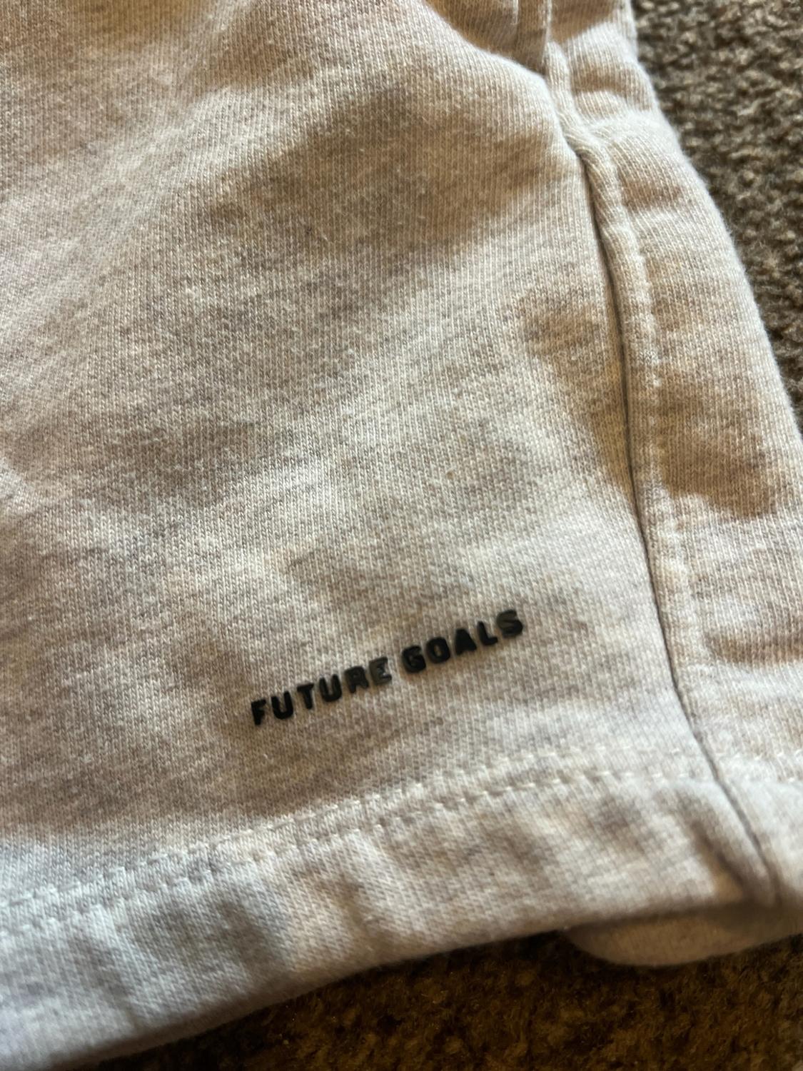 TEXT PRINT PLUSH BERMUDA SHORTS - Image 3