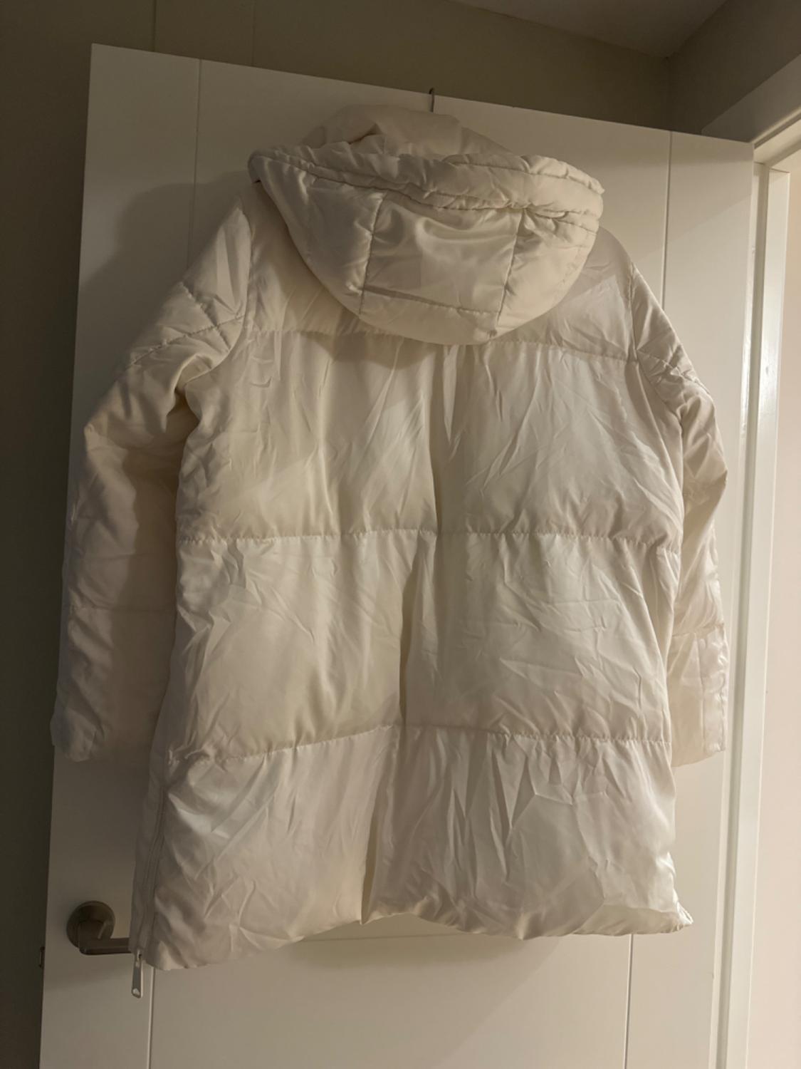 WATER-REPELLENT PUFFER COAT - Image 3