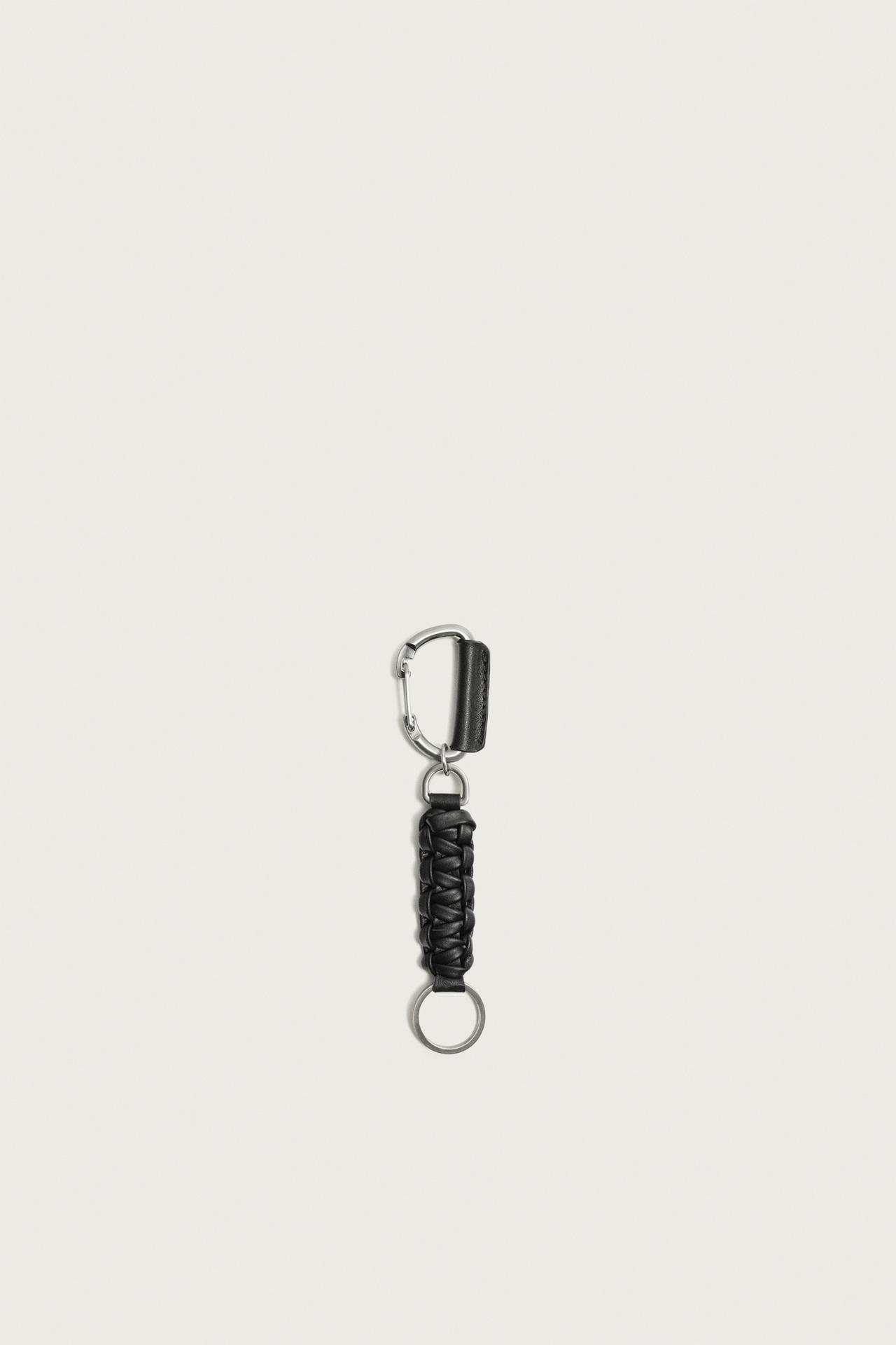 LEATHER KEYCHAIN — Black