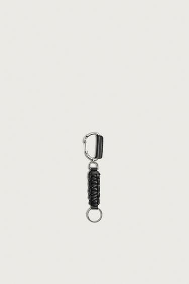 CHAVEIRO PEL - Negro de Zara