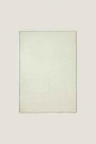 RECTANGULAR BOUCLÉ WOOL RUG - White by Zara - Image 2