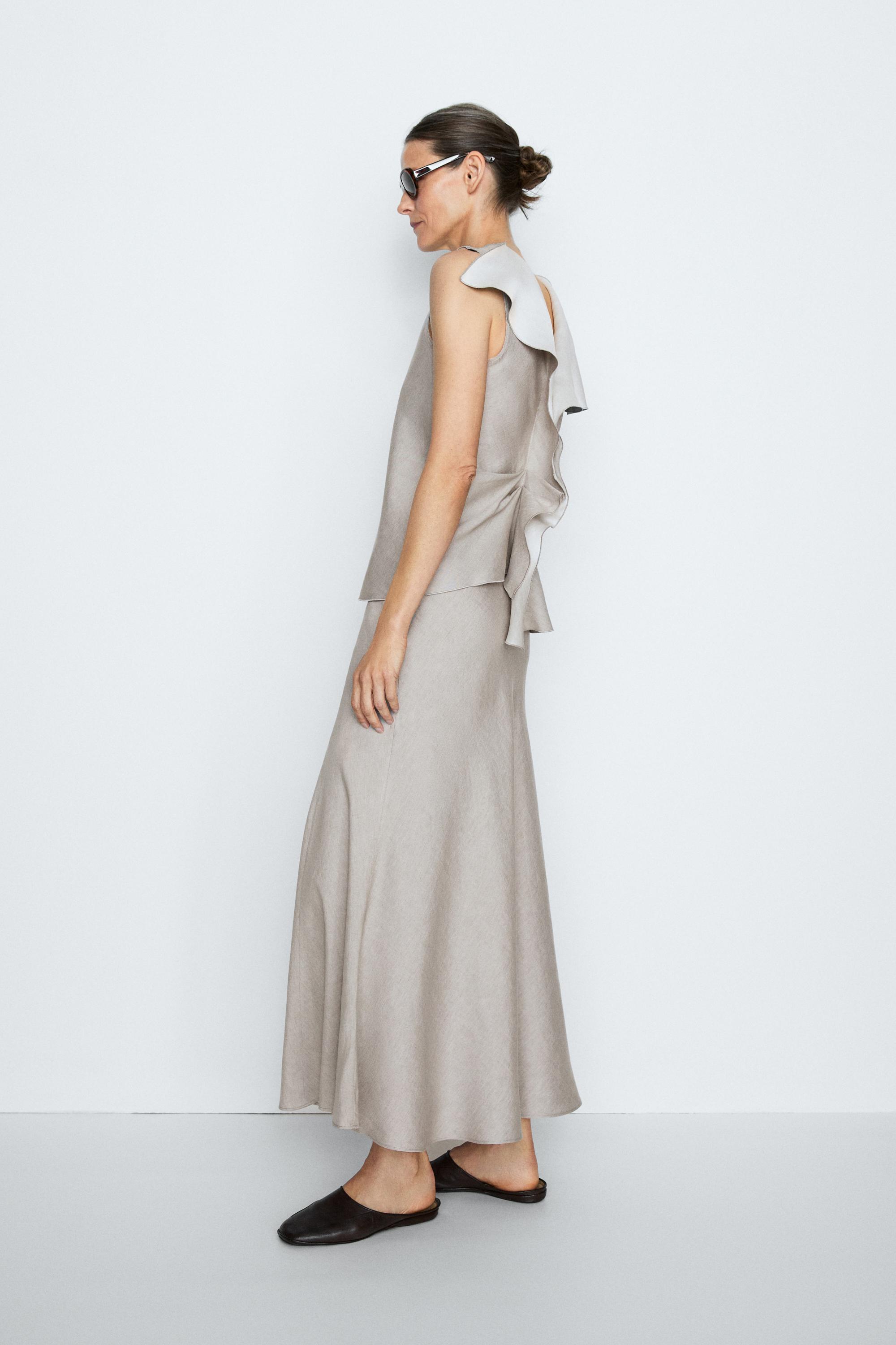 STUDIO Ruffle-detail flowing top
