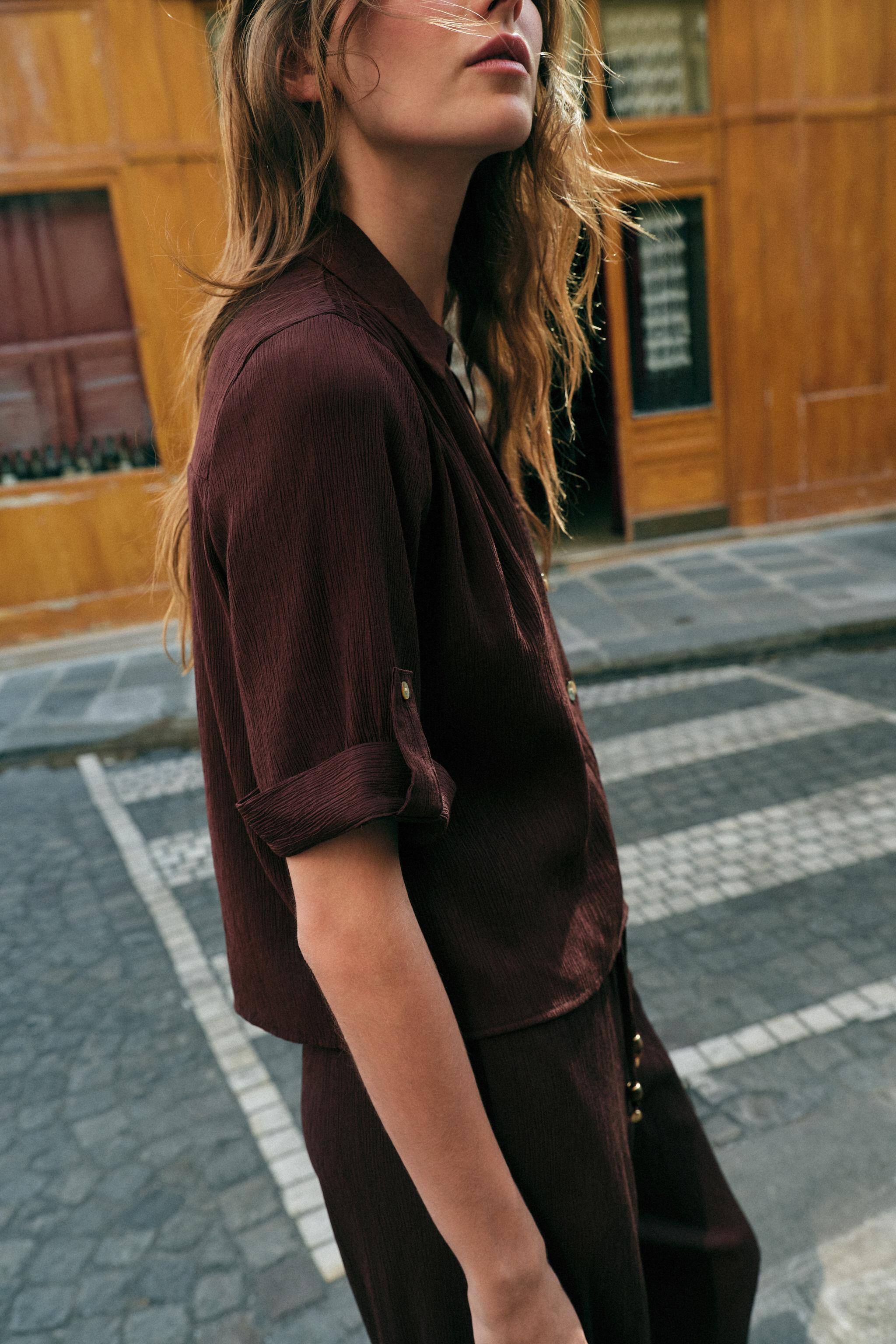 Женские брюки Zara SHORT SLEEVE SHIRT AND FLOWY STRAIGHT PANTS SET — фото 2