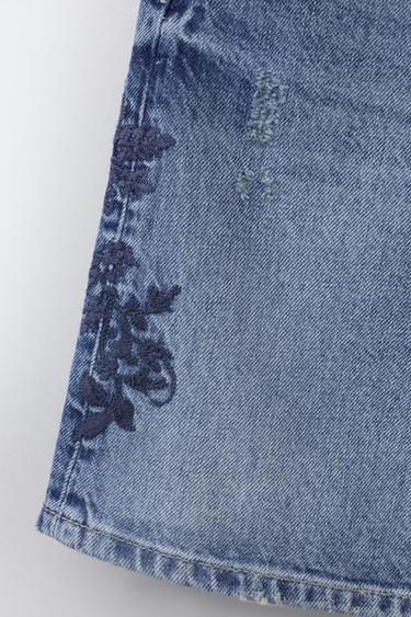 BERMUDA EN JEAN FLEURS BRODÉES DÉCHIRÉES - Bleu de Zara - Image 3
