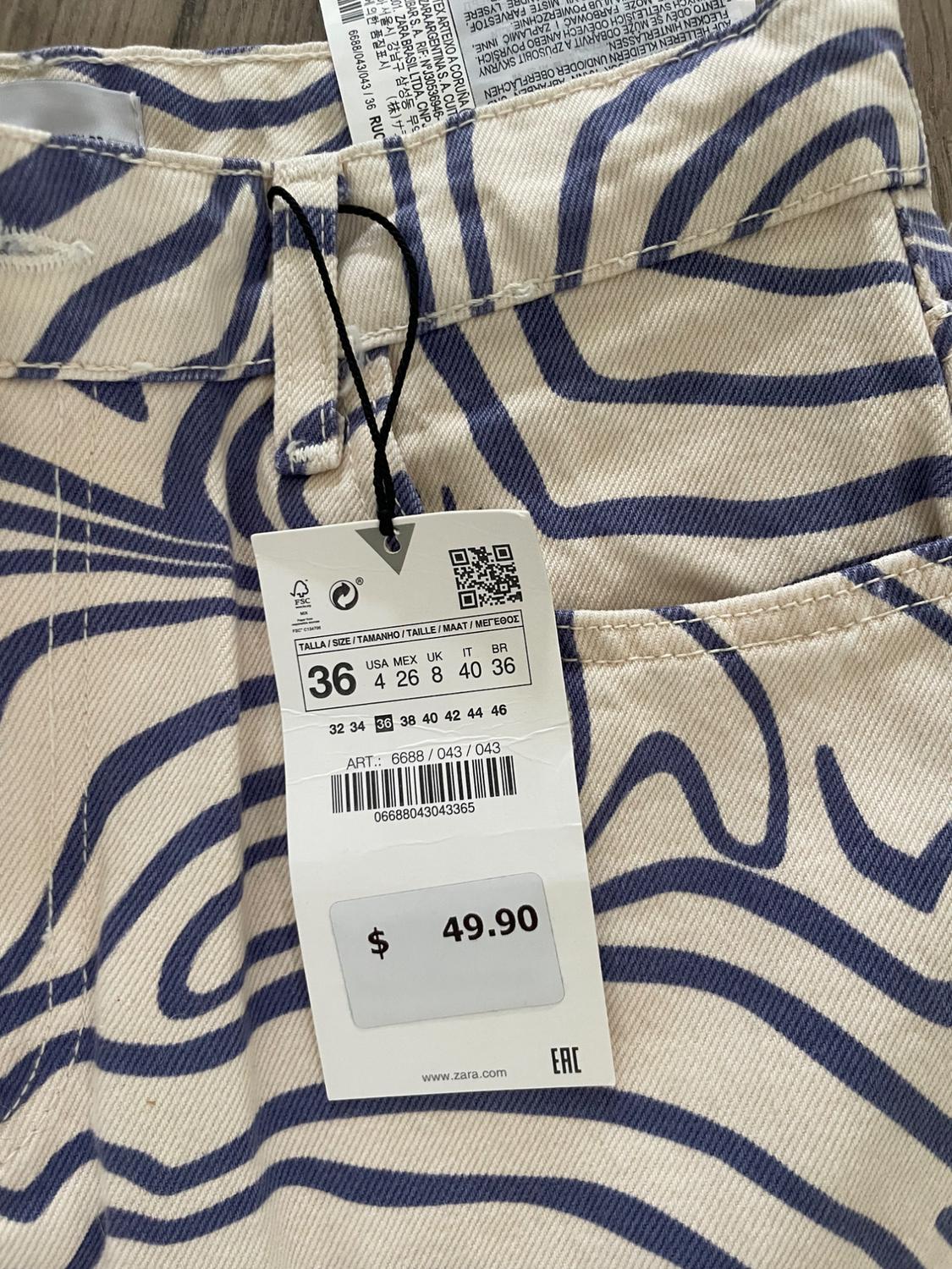 PRINTED STRAIGHT LEG JEANS - Image 3