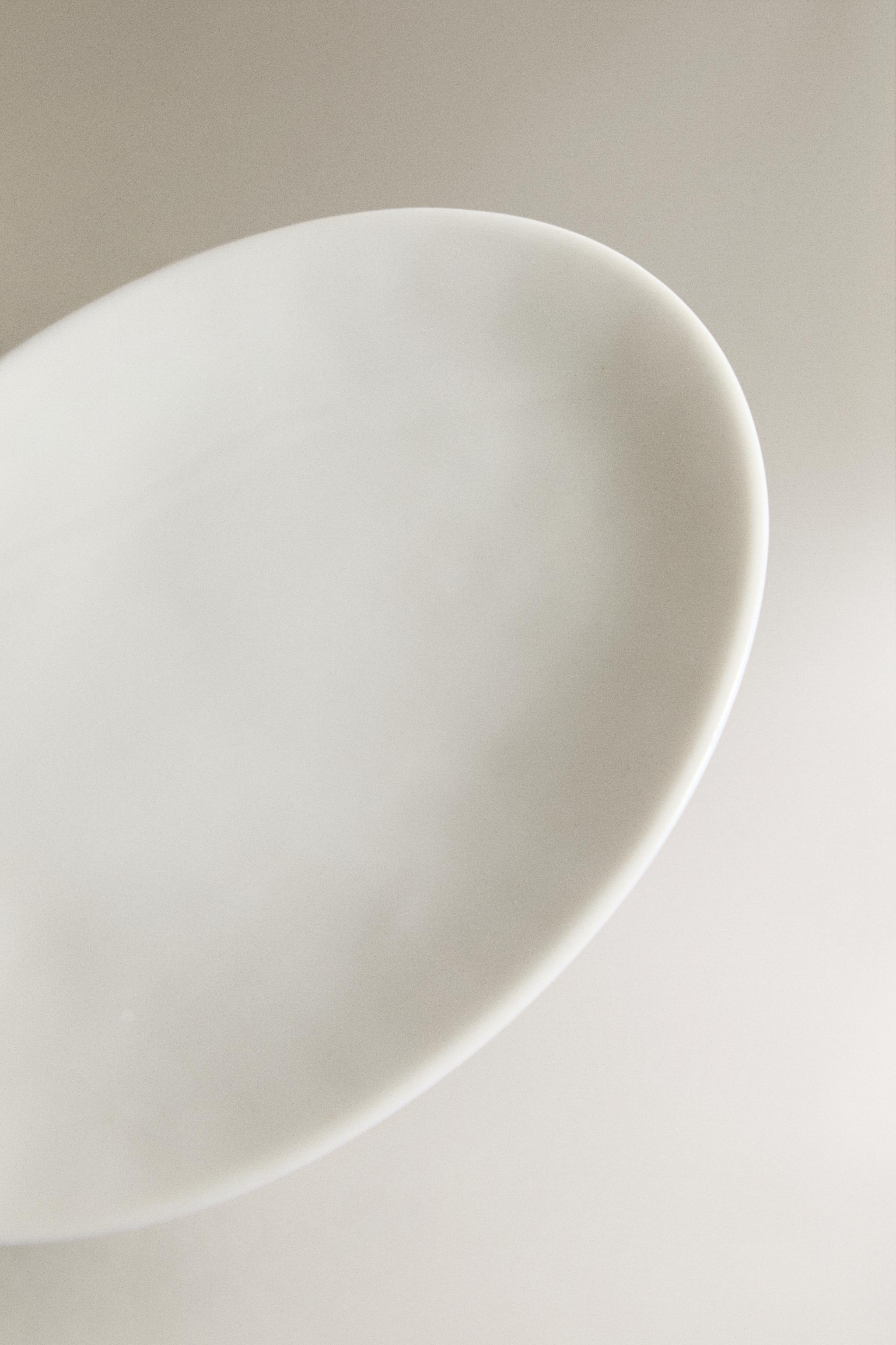 EMBOSSED CERAMIC SOAP DISH