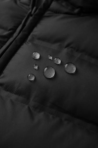 ULTRALIGHT WATER-REPELLENT HOODED GILET - Black by Zara