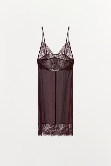 ROBE COURTE BIMATIÈRE AVEC DENTELLE - Bordeaux foncé de Zara - Image 4