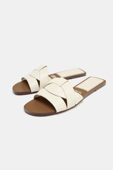 SANDALES PLATES EN CUIR CROISÉES - Blanc de Zara - Image 3