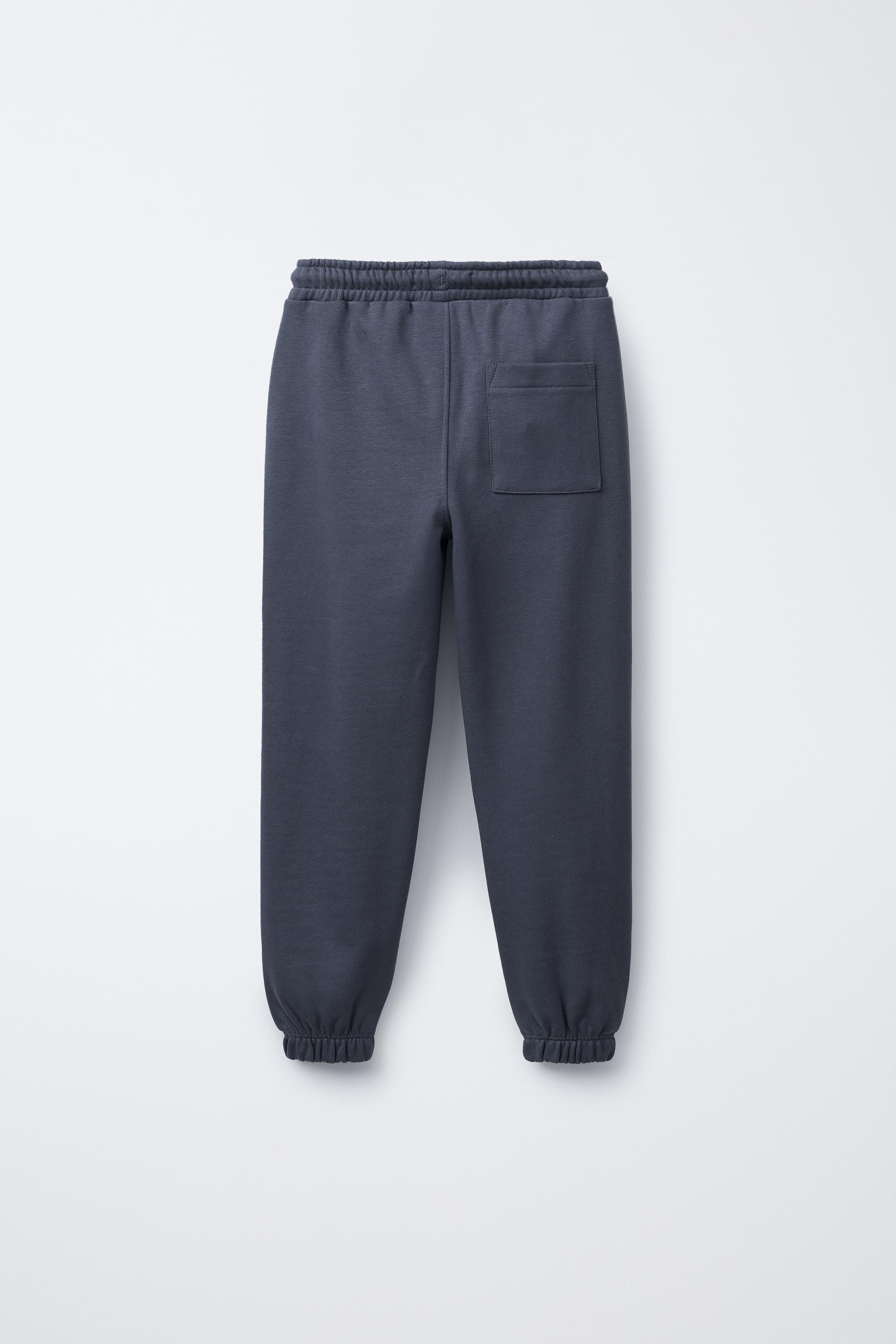 ZARA シャイニーテキストスウェットシャツ　ラメジョガーパンツ　セットアップ ZARA シャイニーテキストスウェットシャツ ラメジョガーパンツ