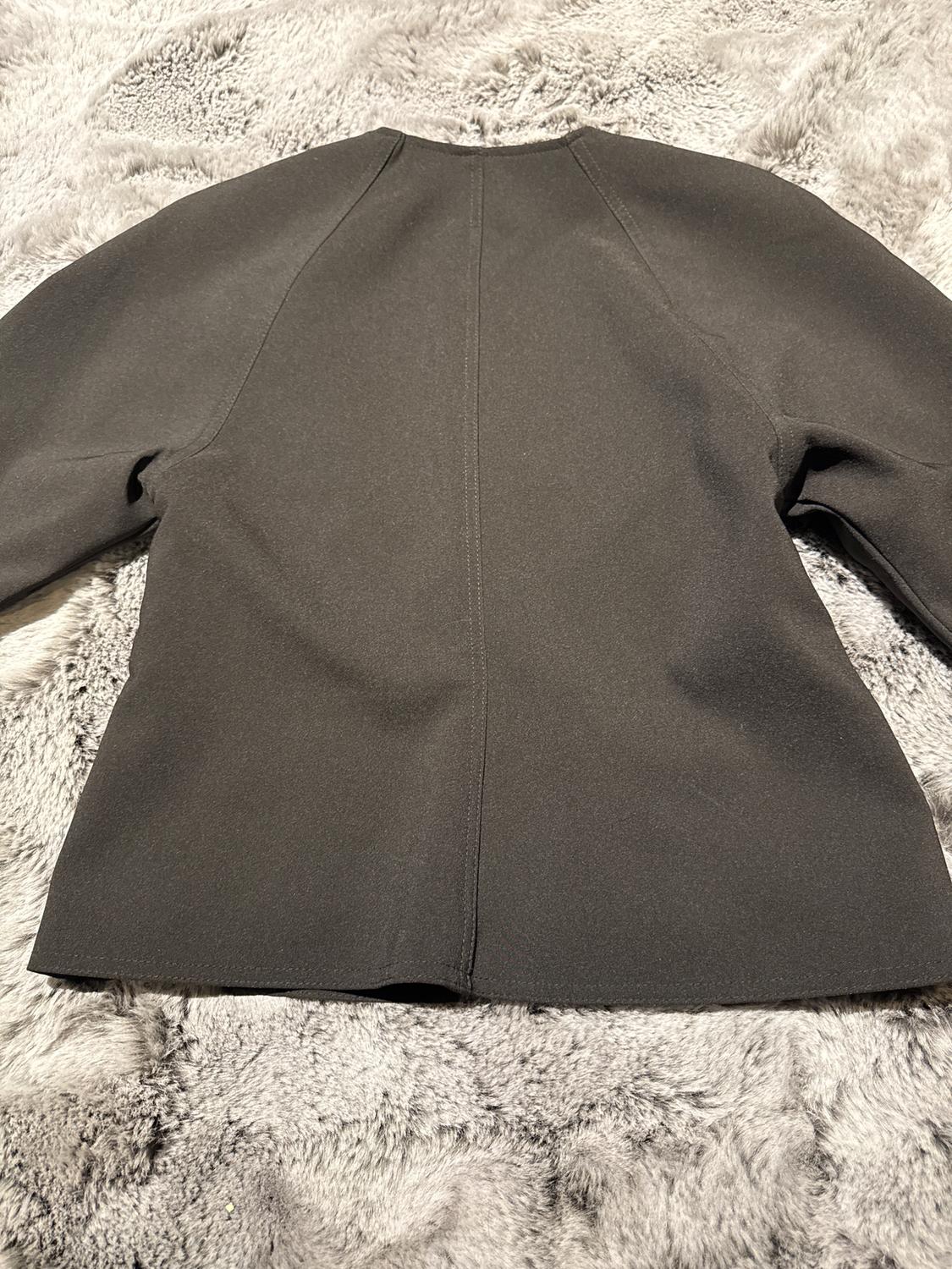 RHINESTONE BOW FITTED TOP - Image 3