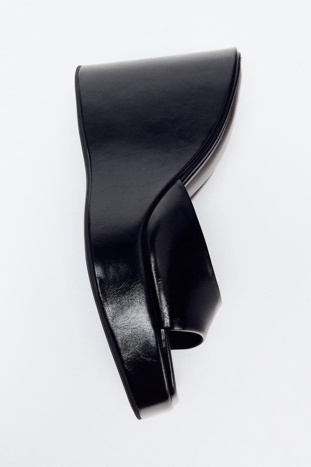 HIGH-HEEL WEDGE SANDALS