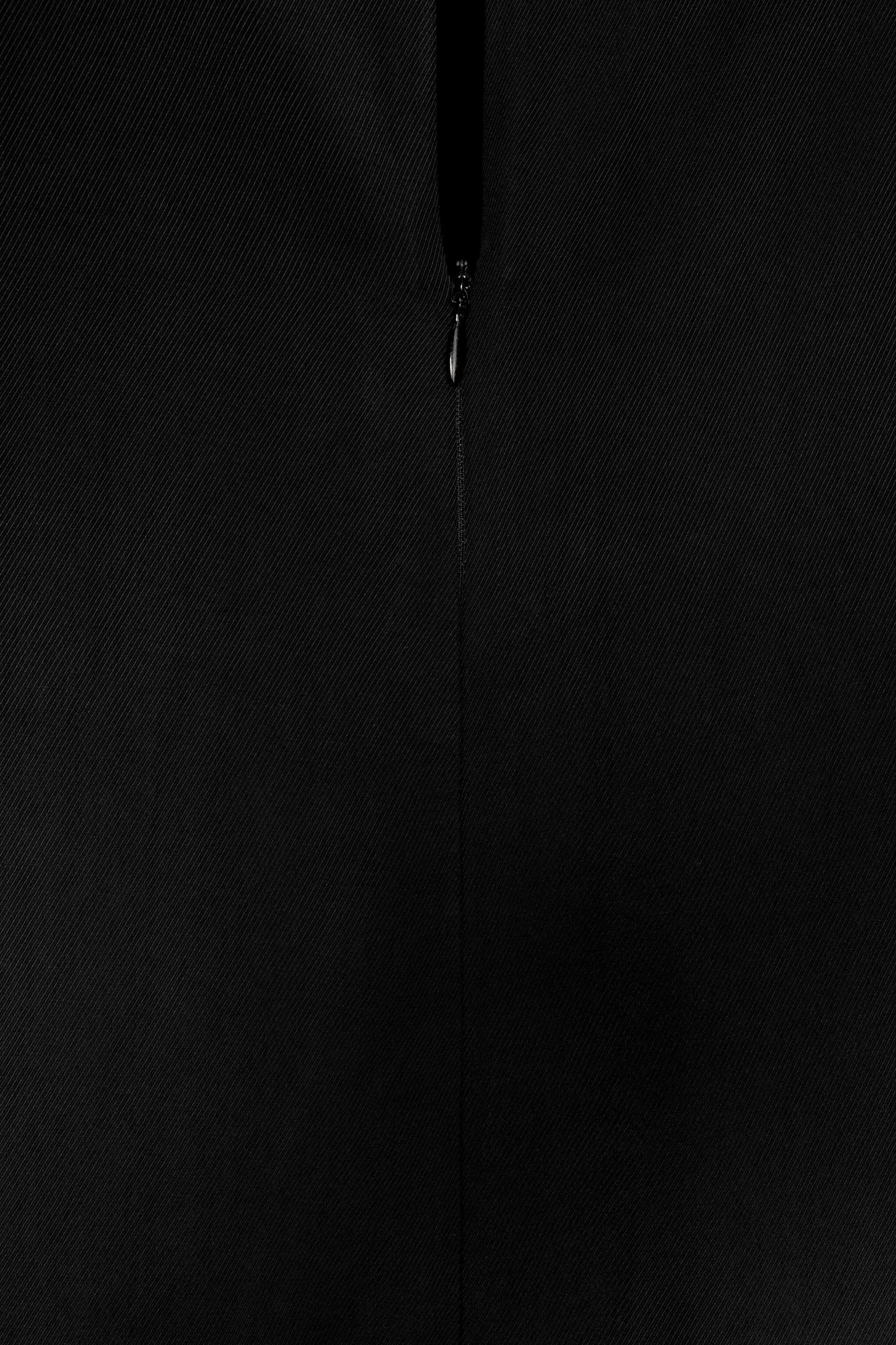 COMBINAISON MINIMALE ÉDITION LIMITÉE