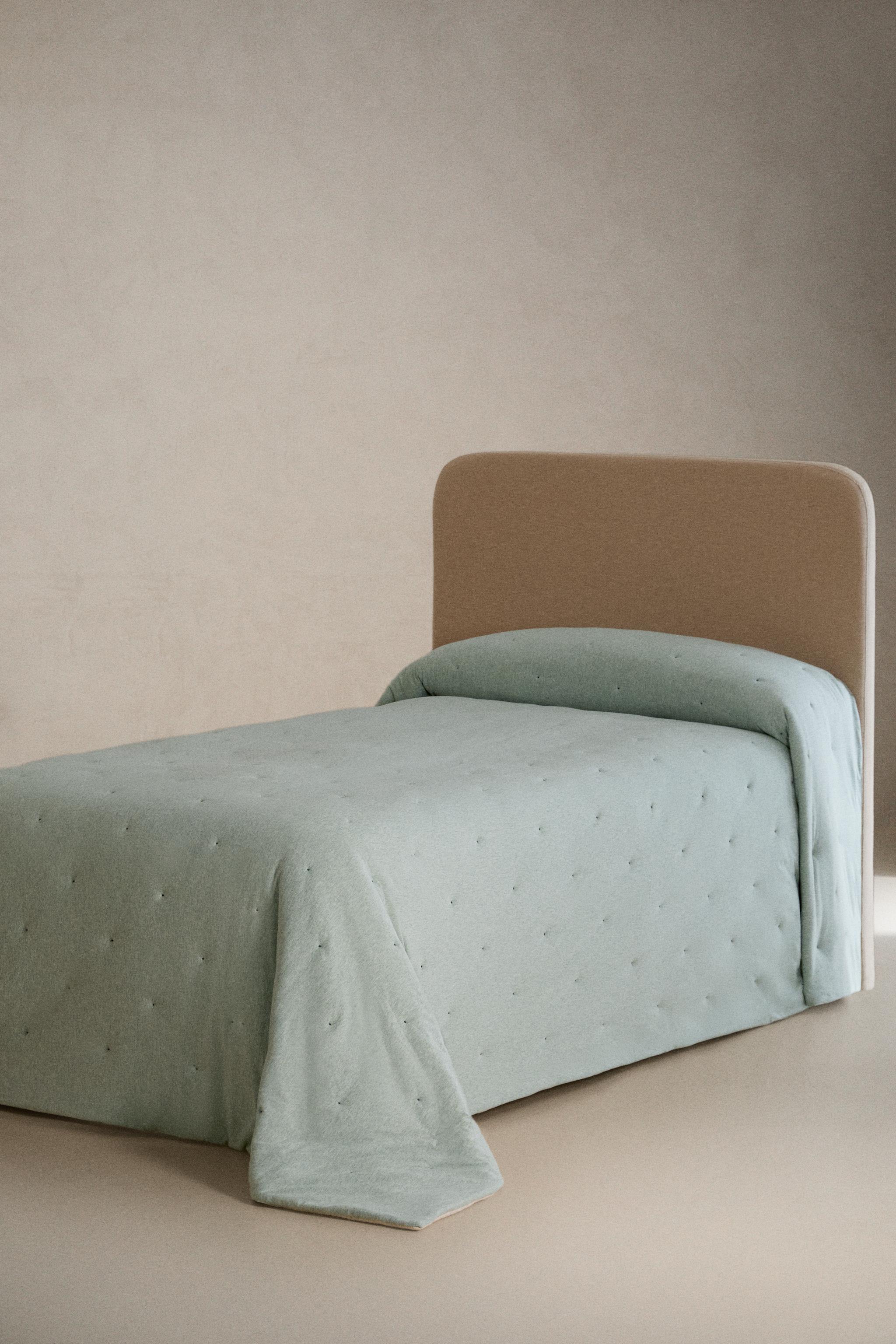 KIDS REVERSIBLE SWEATER QUILT — Green