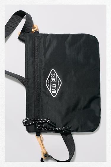 Zara BASIC CROSSBODY BAG - Black