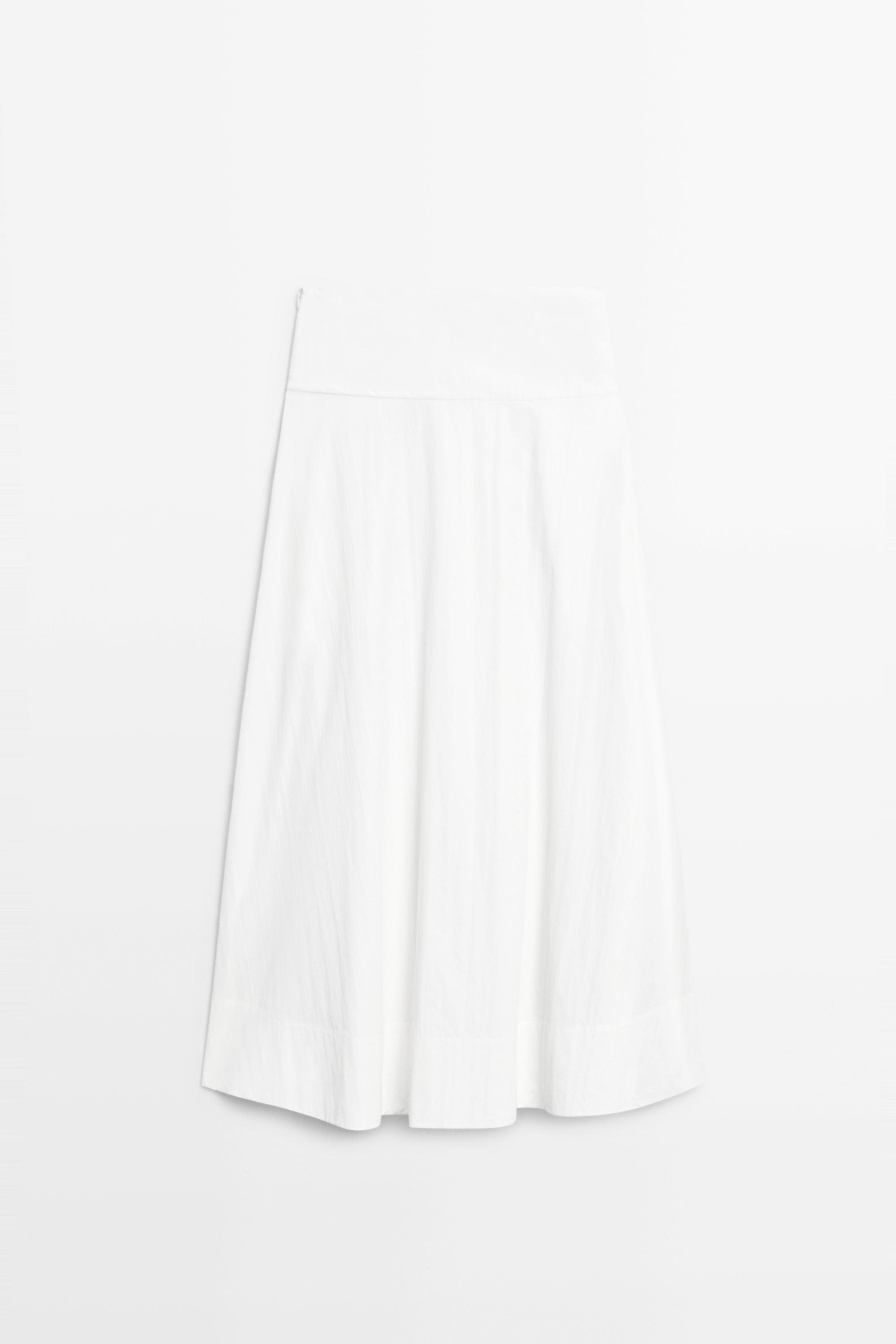 Midi skirt with yoke and pleated detail