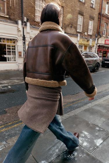 VESTE COURTE DOUBLE FACE - Marron foncé de Zara - Image 4