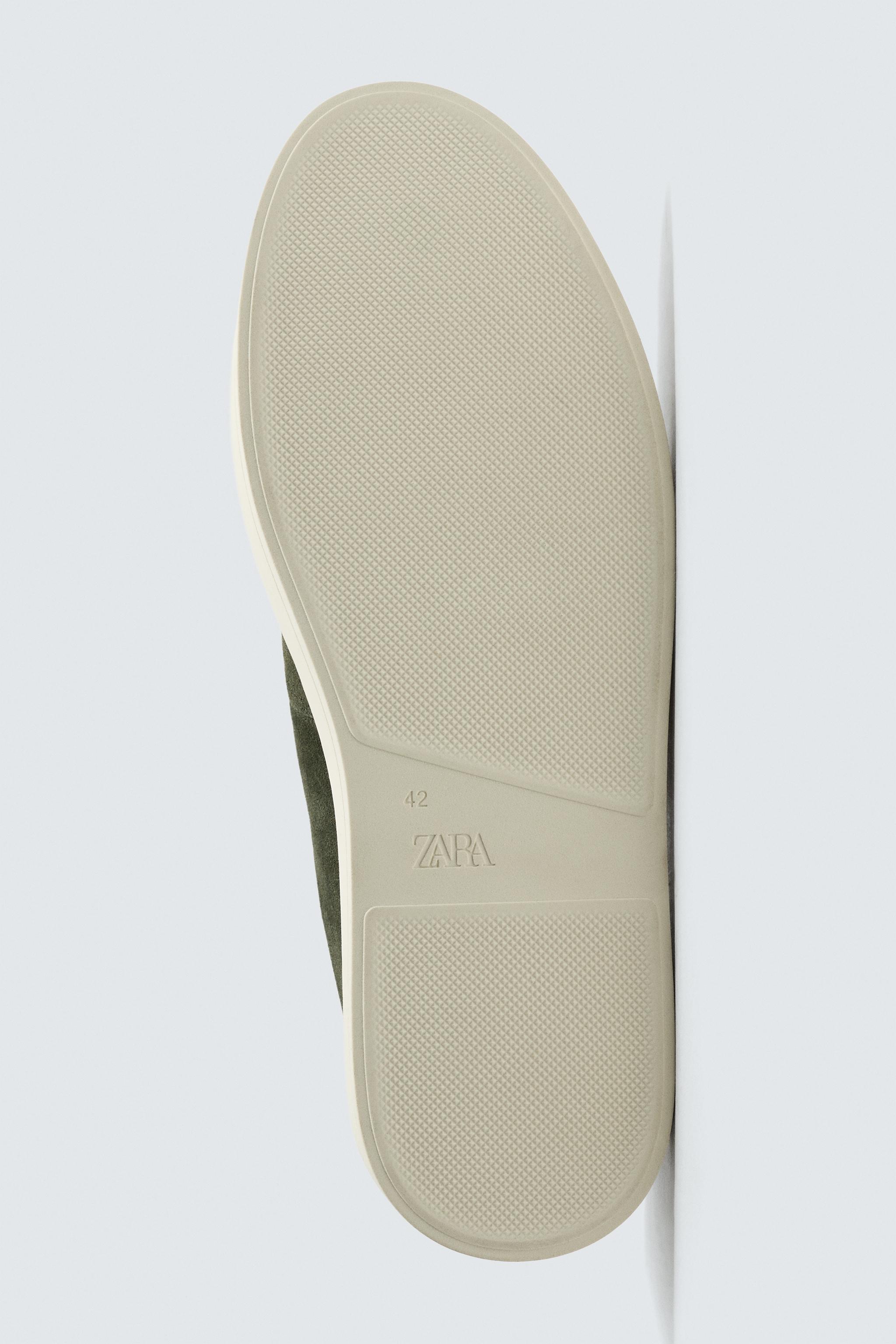 CASUAL LEATHER SHOES
