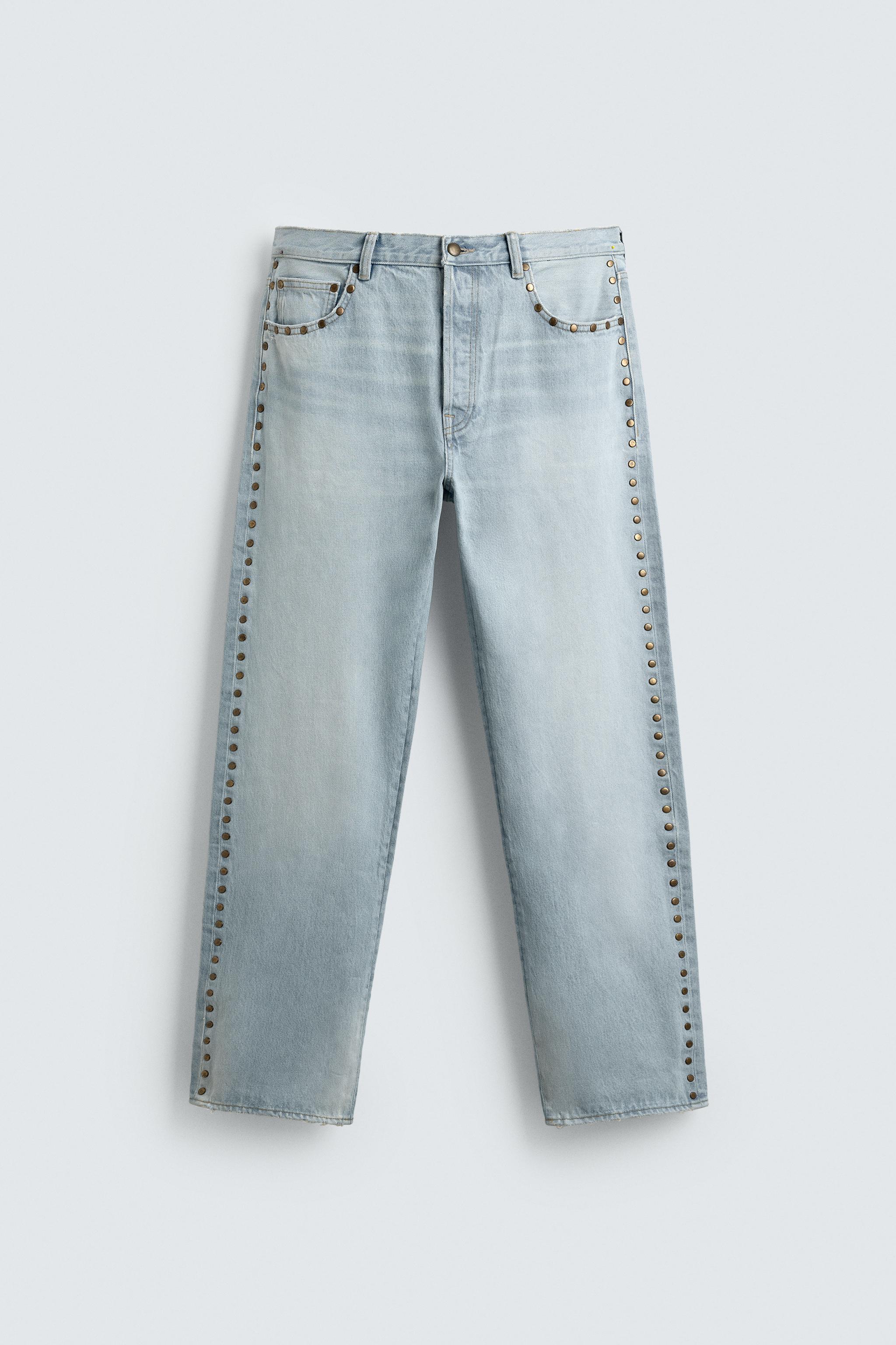 JEAN STRAIGHT FIT CLOUS MÉTALLIQUES