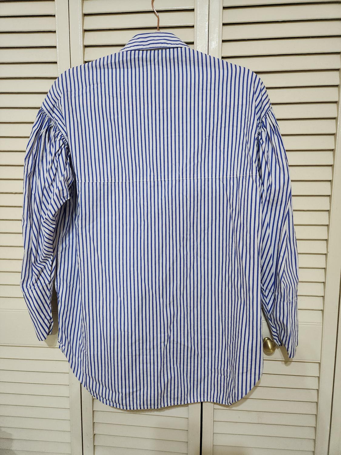 OVERSIZE STRIPED WOMEN SHIRT BEADED DETAIL - Image 4