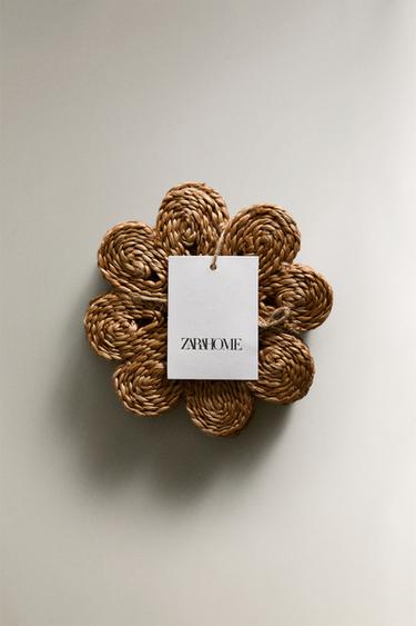 PACK OF RAFFIA COASTERS (PACK OF 4) - Light beige by Zara - Image 4