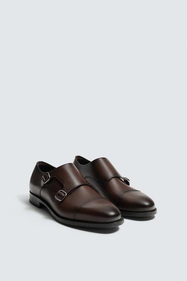 حذاء جلدي بإبزيم مزدوج - بني الخاص بـ Zara
