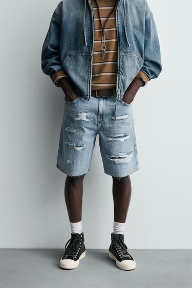BERMUDE DENIM CU RUPTURI - Albastru deschis de la Zara