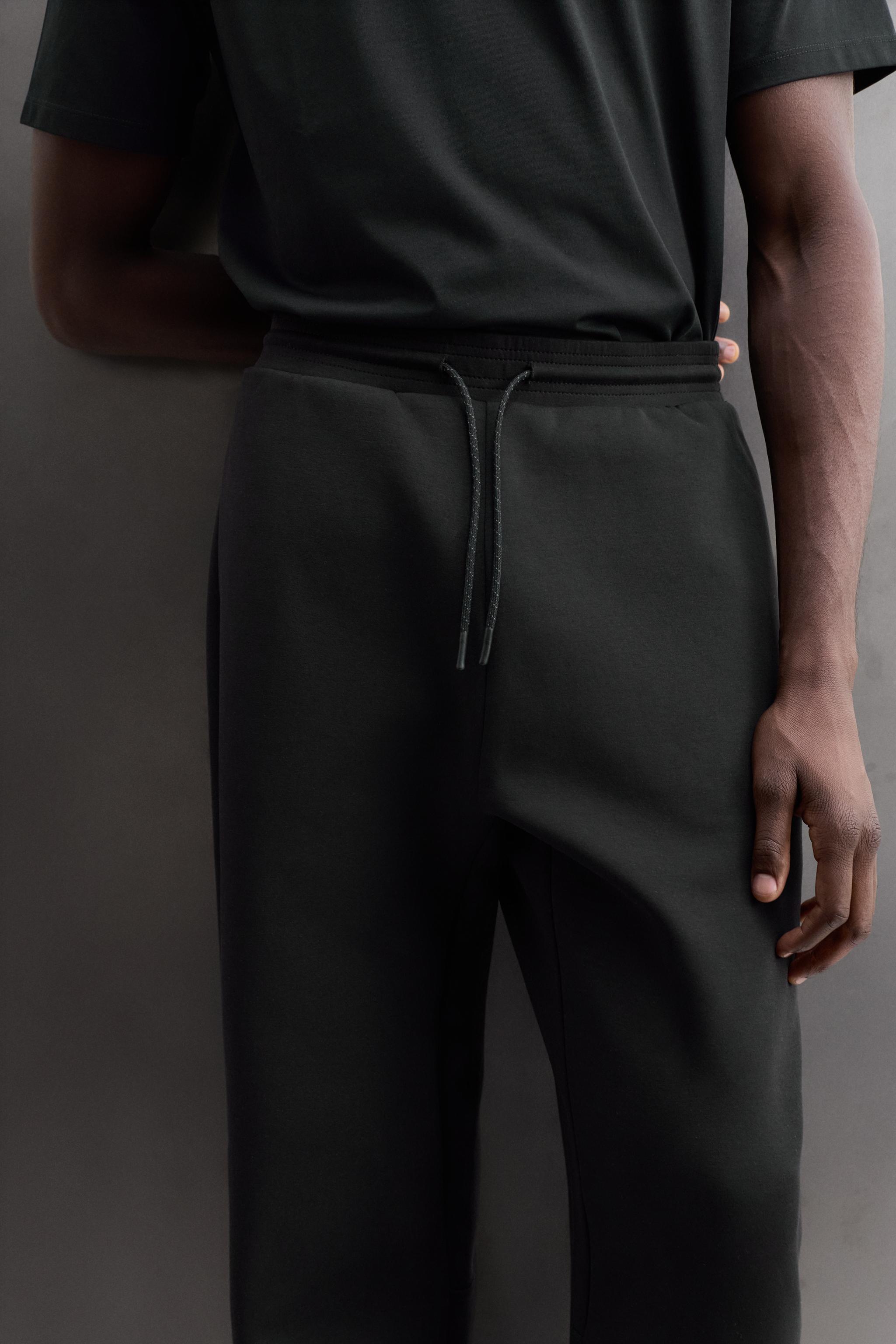 TECHNICAL JOGGER PANTS
