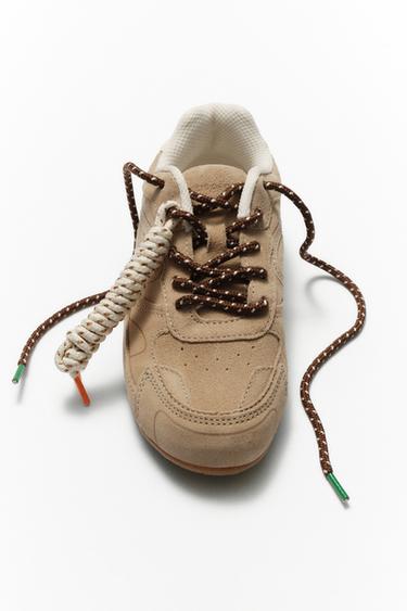 BAMBA PIEL CORDONES - Marrón de Zara