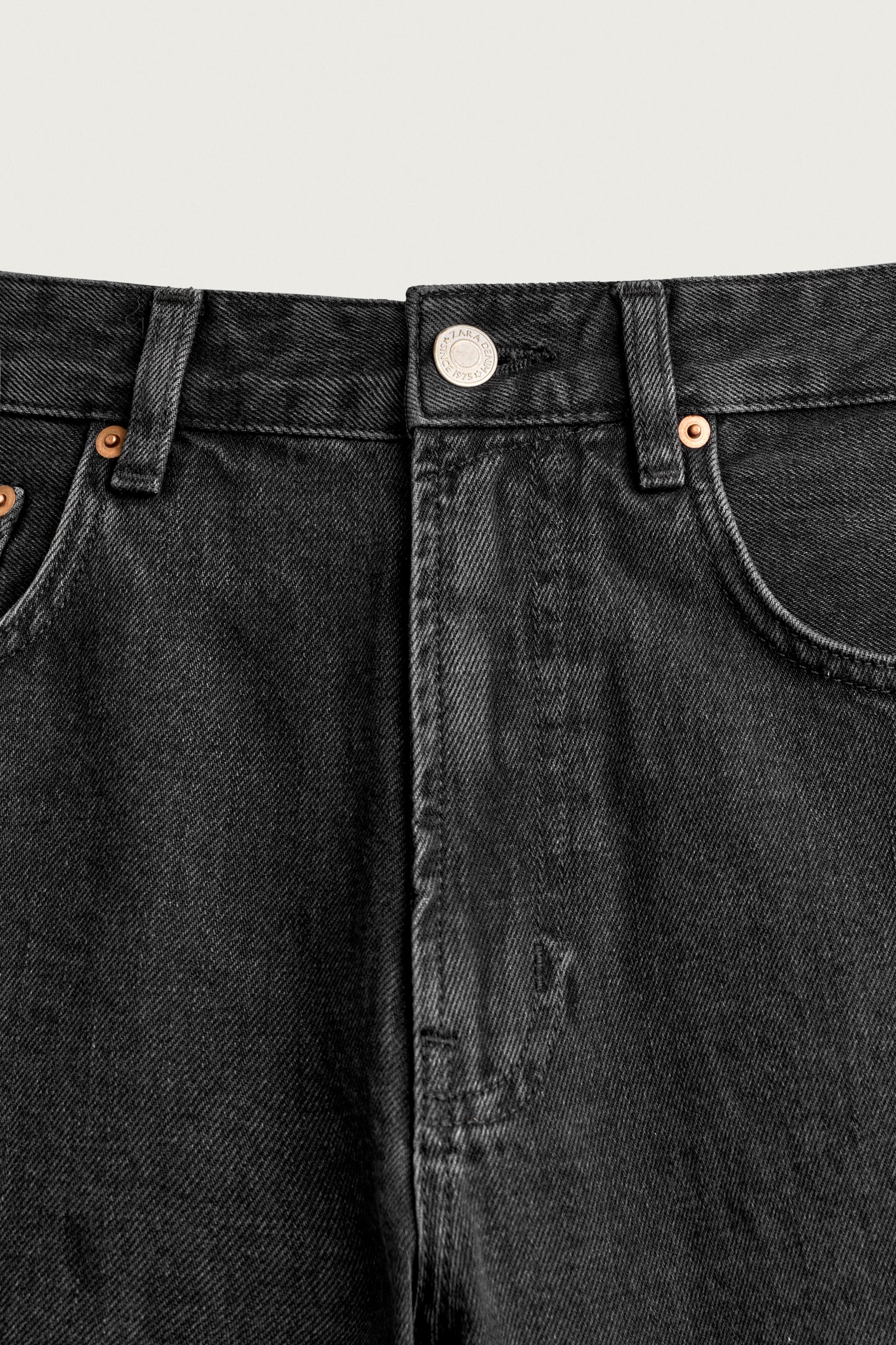 LOOSE FIT CROPPED JEANS