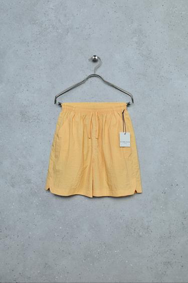 STORIESZ - BERMUDA NYLON - Vainilla de Zara