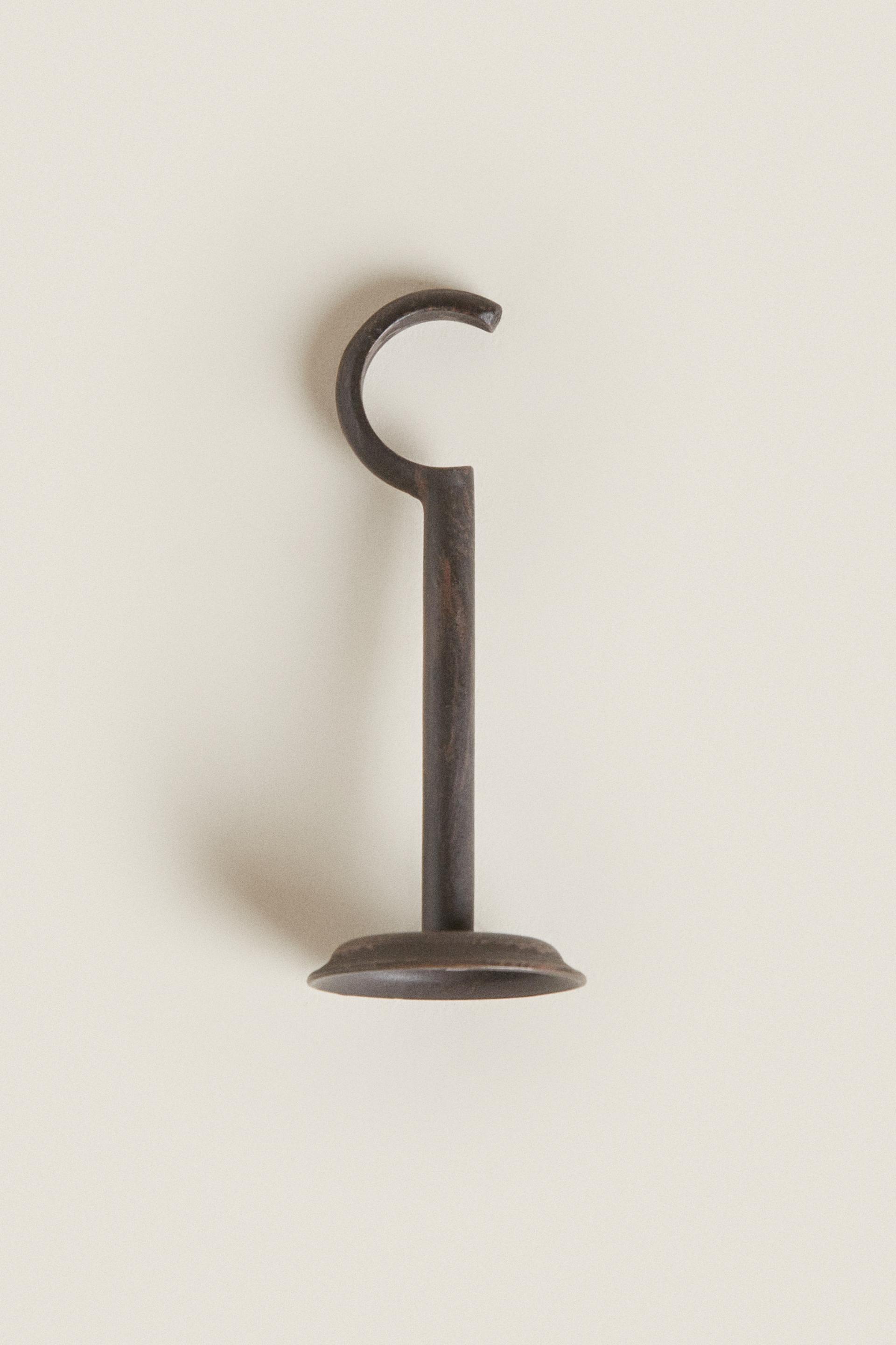 METALLIC CURTAIN RAIL HOOK - Black | ZARA United States