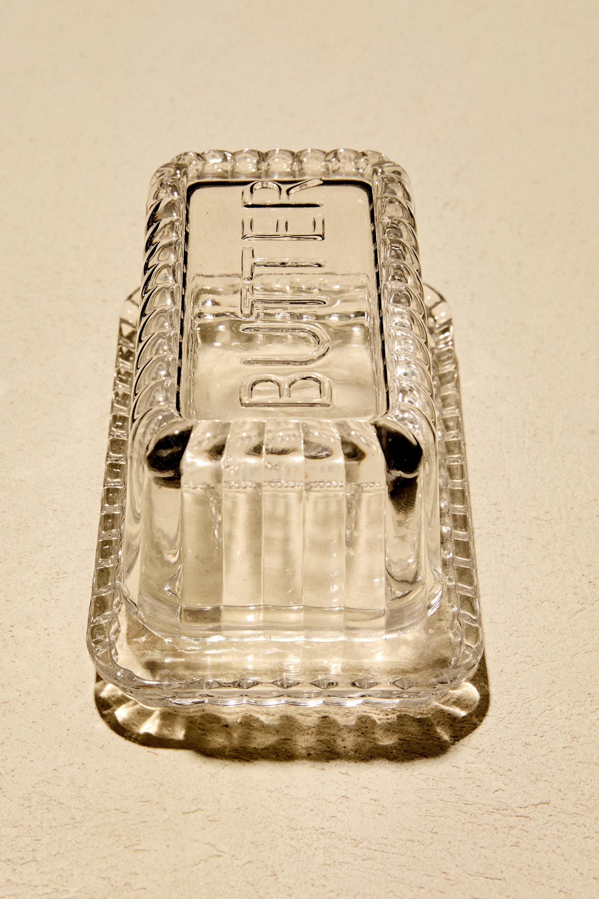 STRIPED GLASS BUTTER DISH