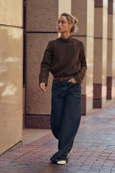 BLOUSE WITH CUTWORK EMBROIDERY - Brown by Zara