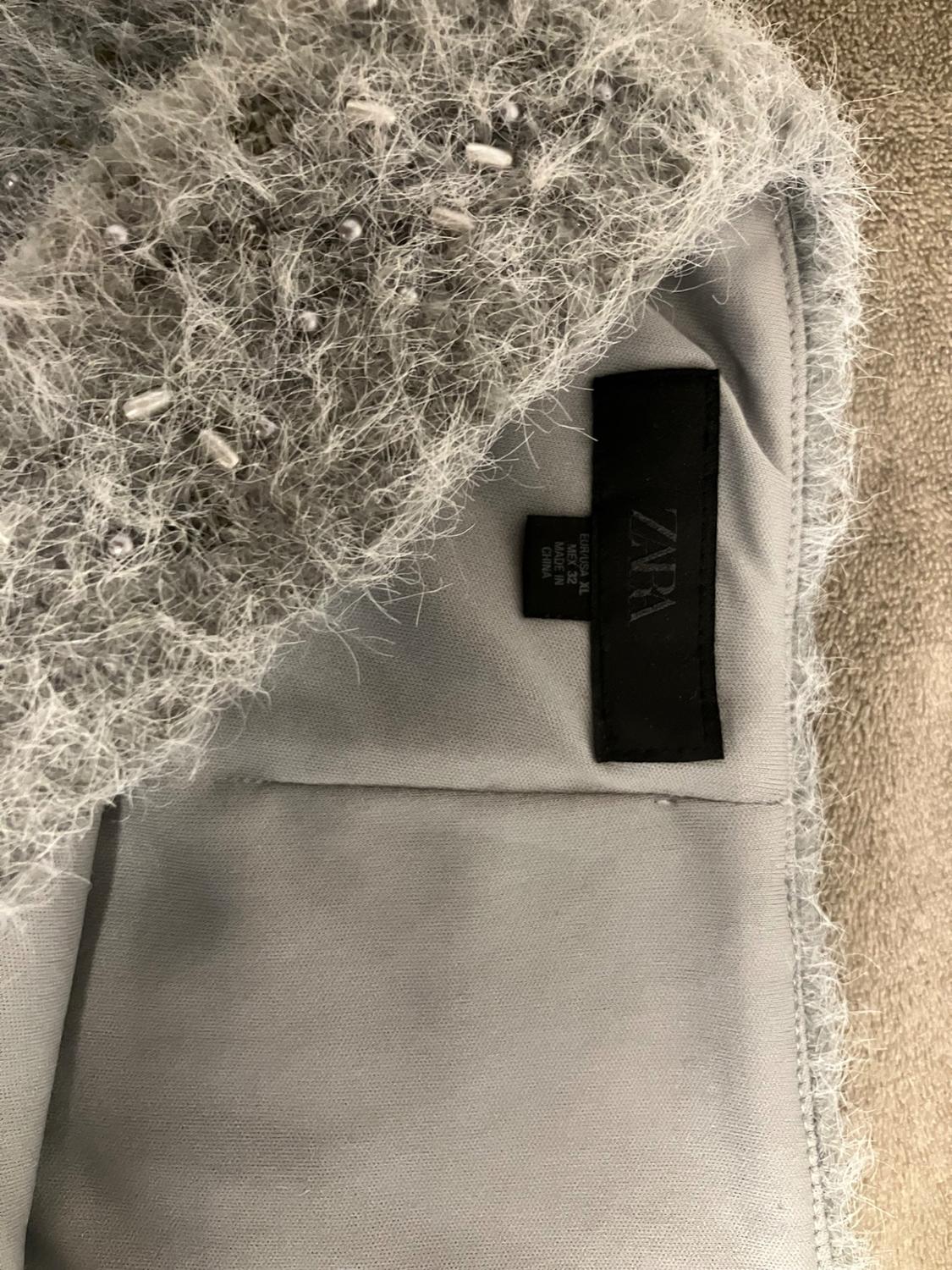 MINI FAUX FUR BEADED SHORTS - Image 8