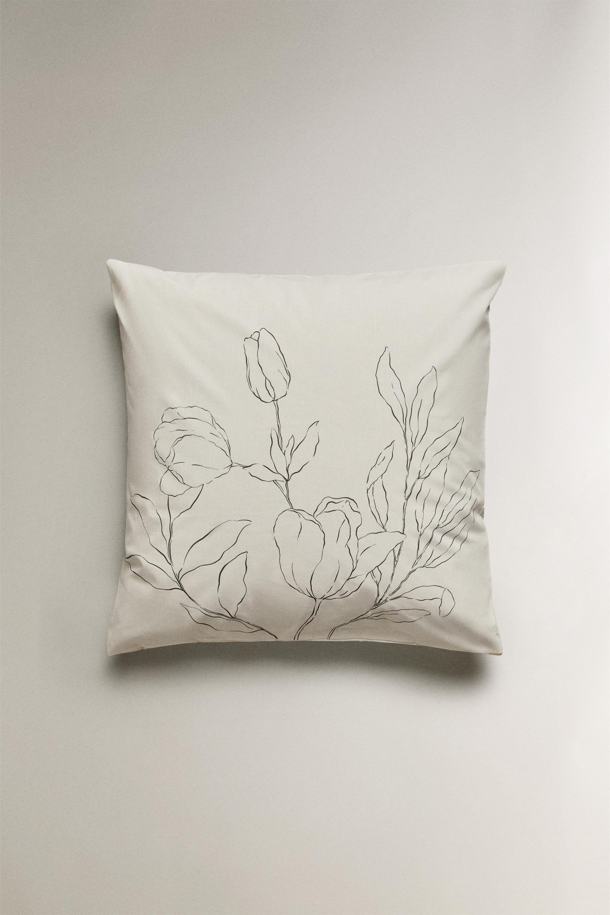 FLORAL PRINT PILLOWCASE