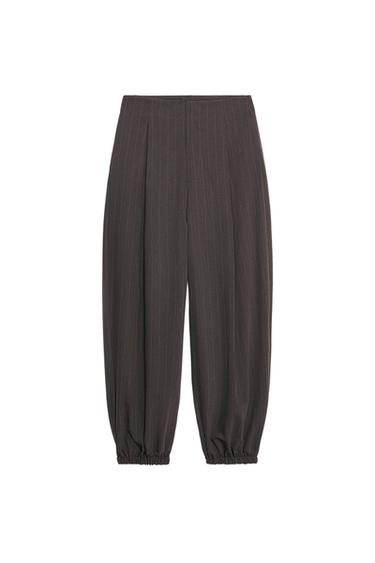 PANTALÓN BOMBACHO PLIEGUES RAYA DIPLOMÁTICA - Marrón de Zara