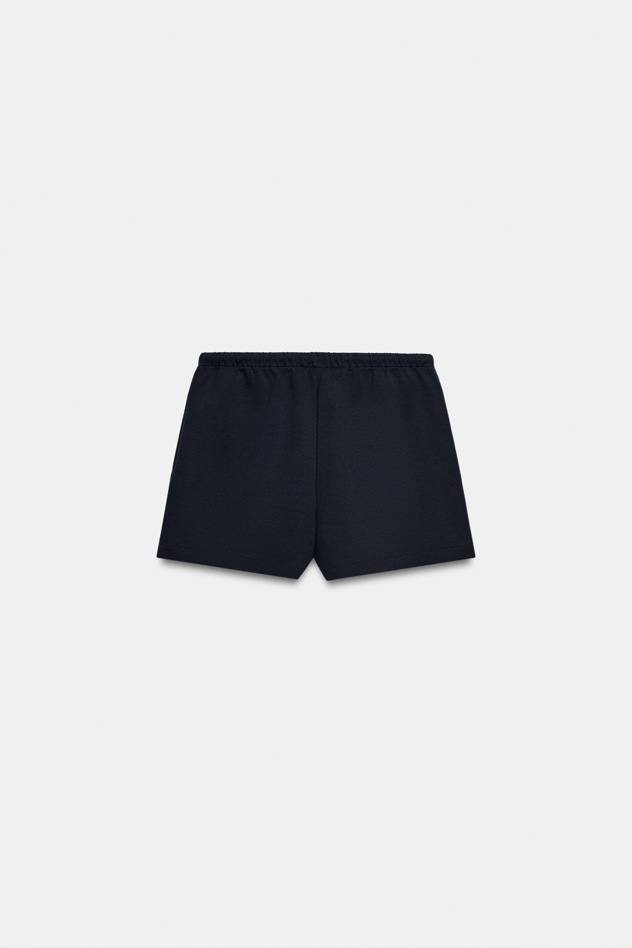 INTERLOCK SHORTS