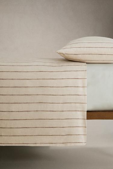 HOUSSE DE COUETTE COTON ET LIN RAYURES - Beige clair de Zara - Image 2