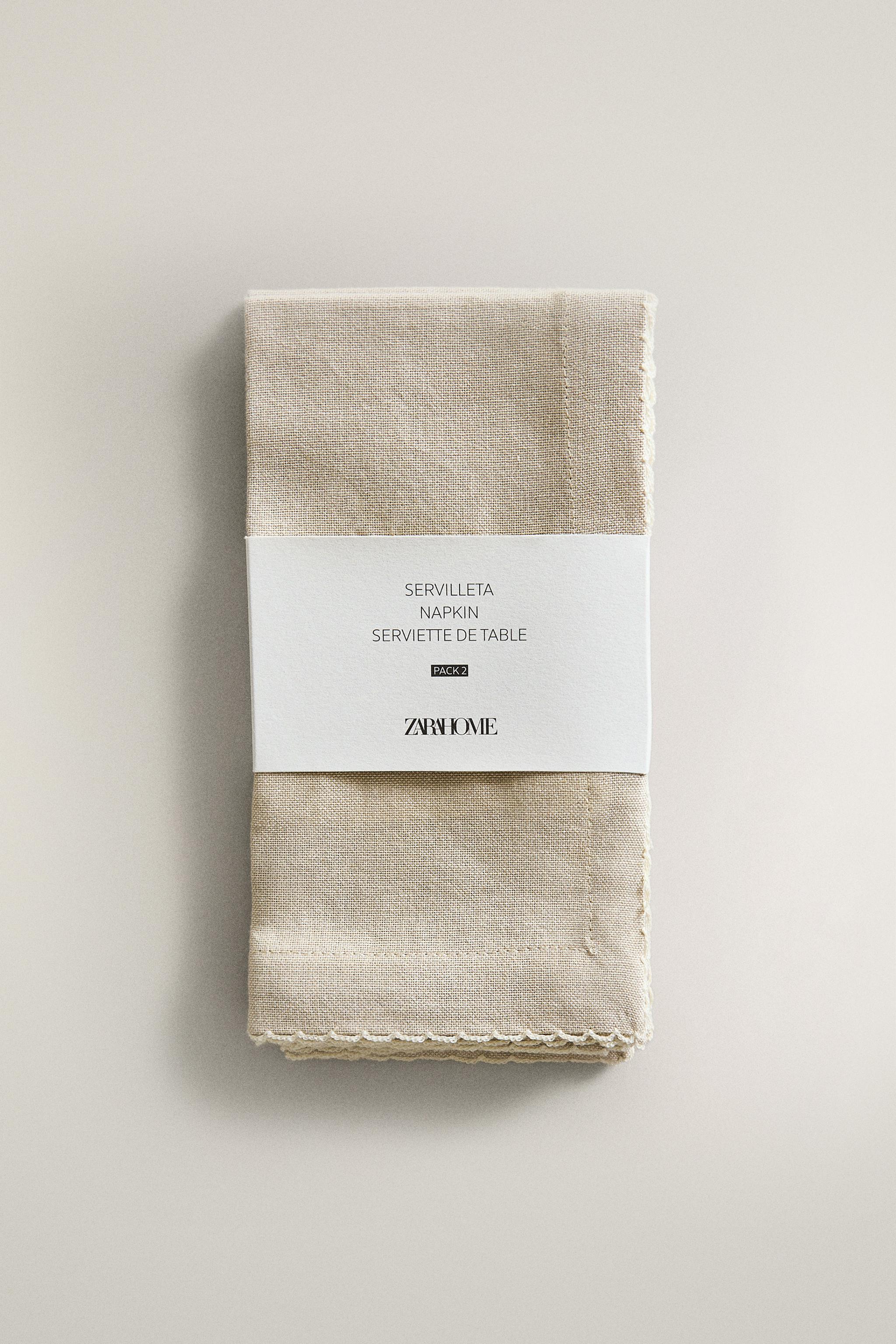 SCALLOPED NAPKIN SET (PACK OF 2)