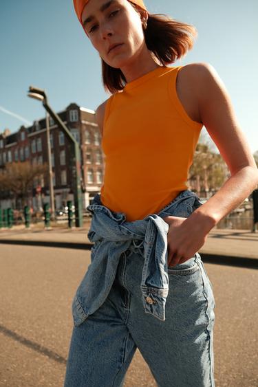 GERIBDE TOP MET SCHOUDERBANDJES - Oranje van Zara