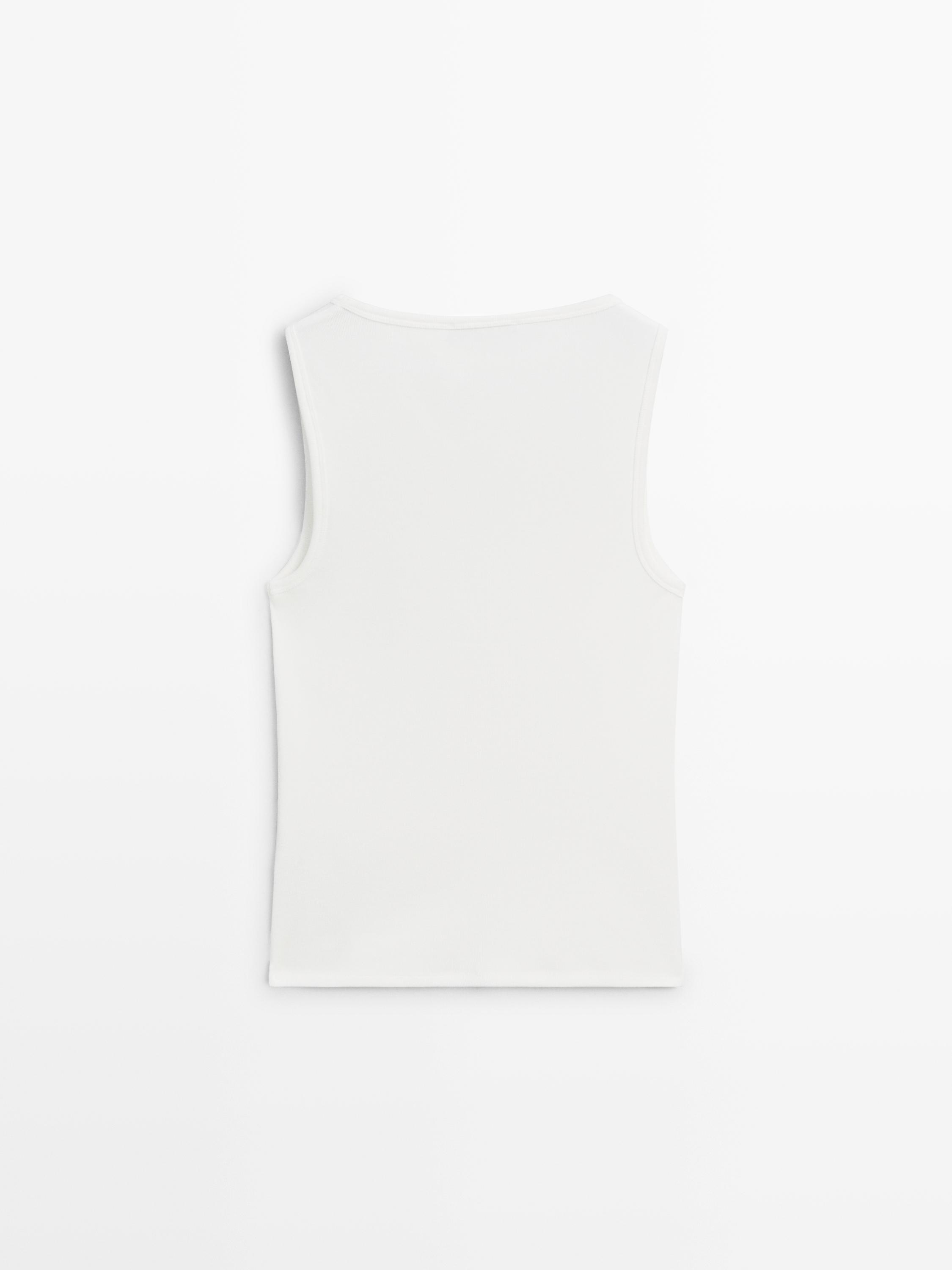 Sleeveless top with square neckline