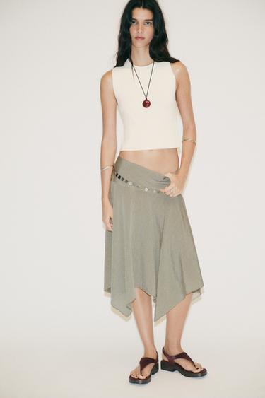 SANDALIA  TACHAS PIEL - Rojo Burdeos de Zara