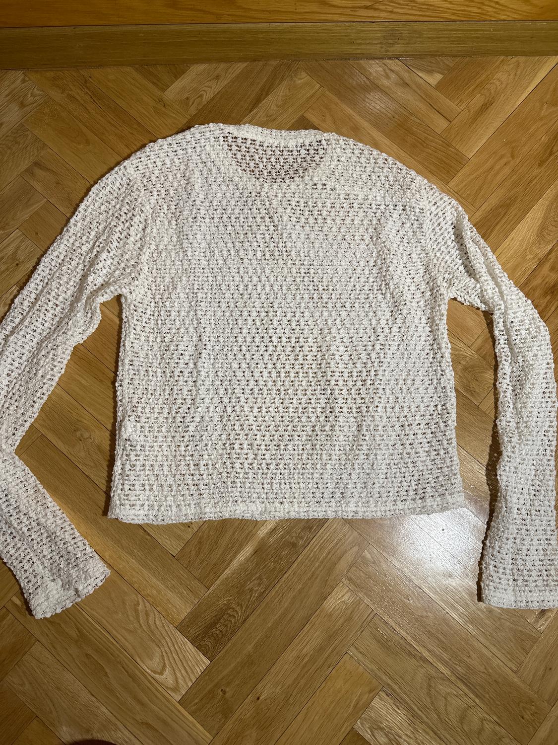 LONG SLEEVE CROCHET TOP - Image 2