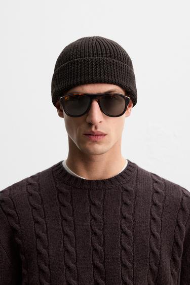 GAFAS DE SOL OVALADAS - Negro de Zara - Imagen 0