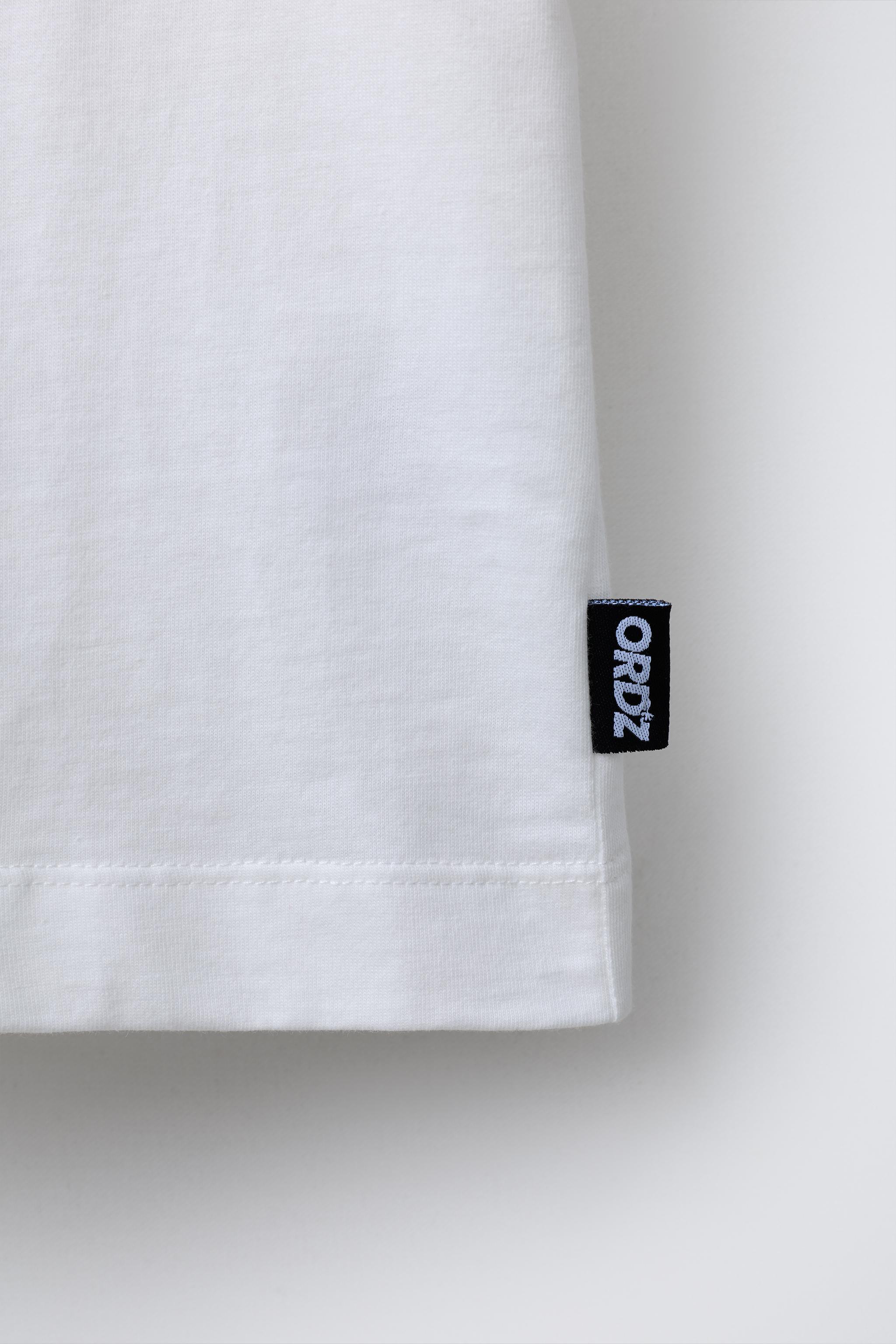 RAISED TEXT PRINT T-SHIRT