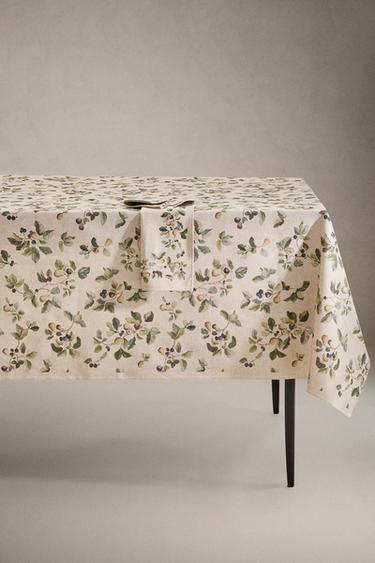 FRUIT PRINT TABLECLOTH - Greenish by Zara