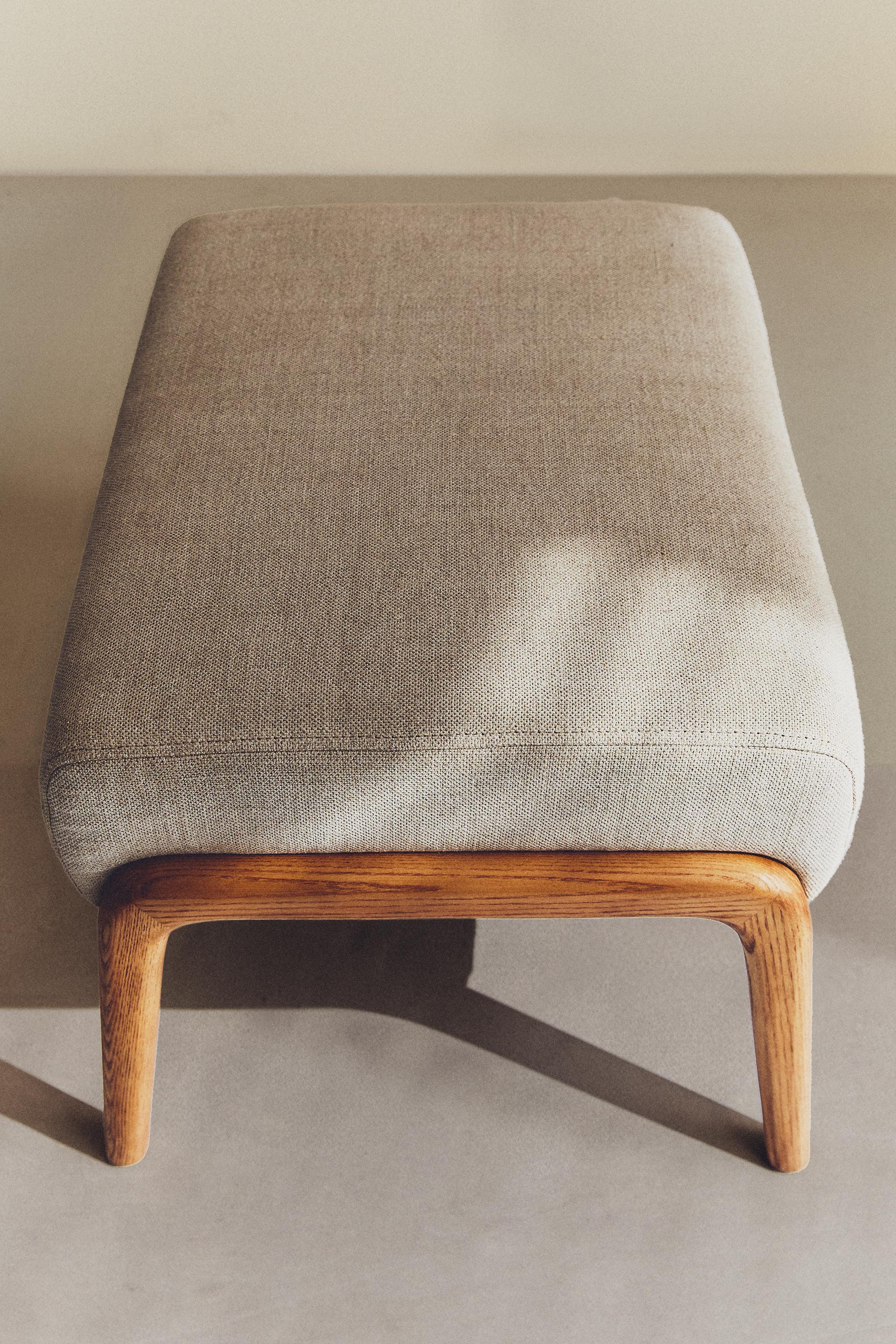 ASH WOOD AND LINEN FOOTREST STOOL — Light beige