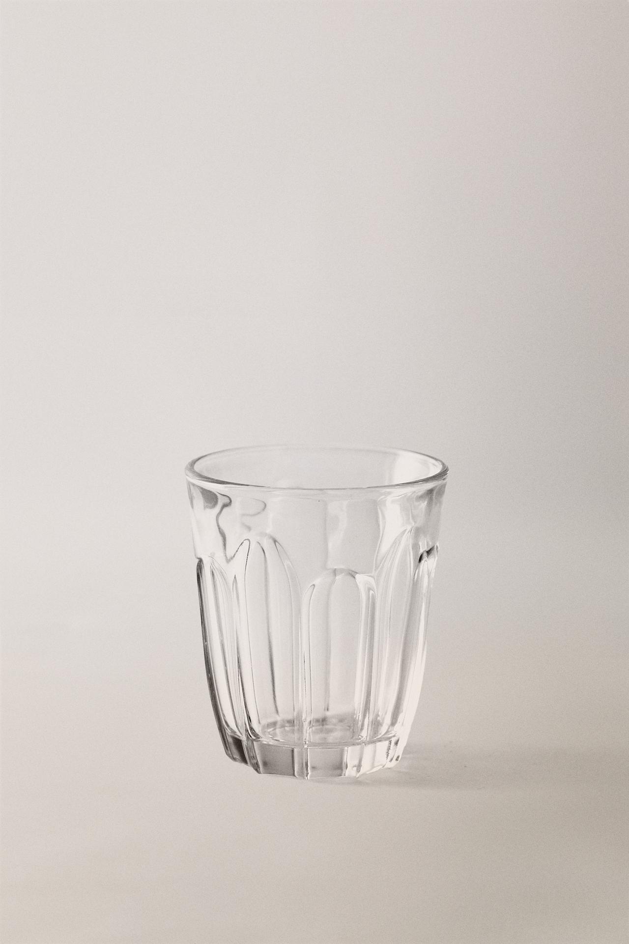 COFFEE TUMBLER WITH RAISED DESIGN — Transparent